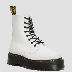 NEW 🚨 - Dr. Martens Jaden Platform Boots